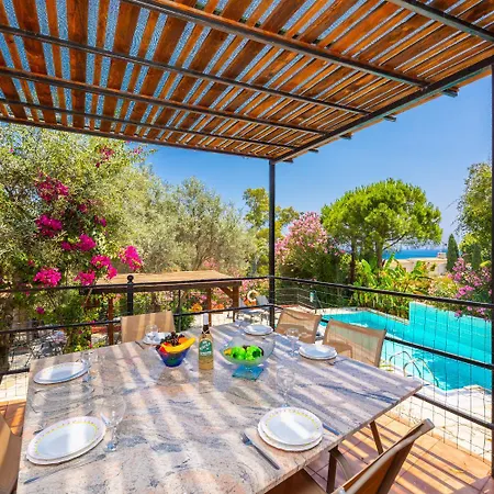 Poseidonia * كاتيليوس